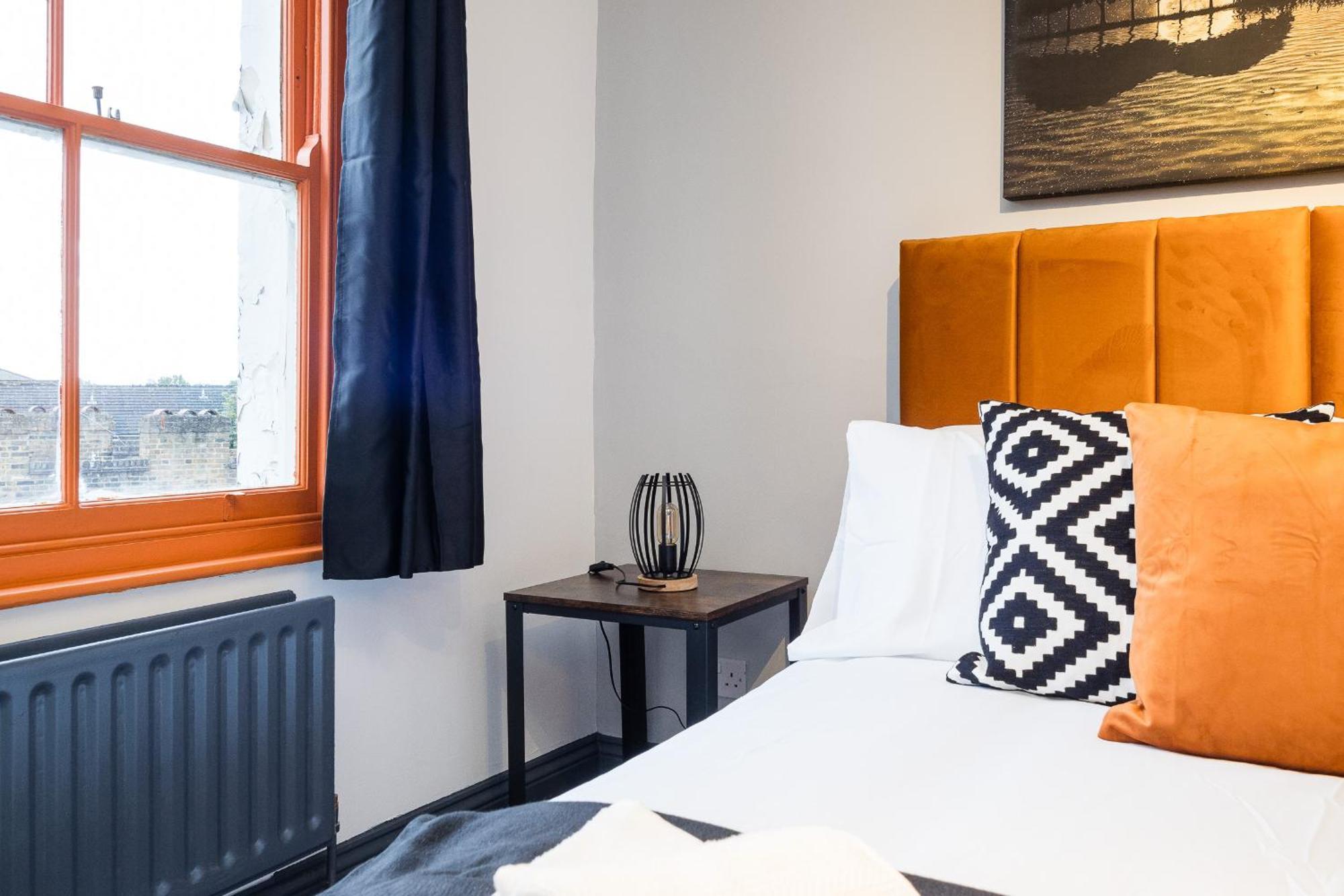 Spacious 6 Ensuite Bedroom House In Central London Exteriör bild