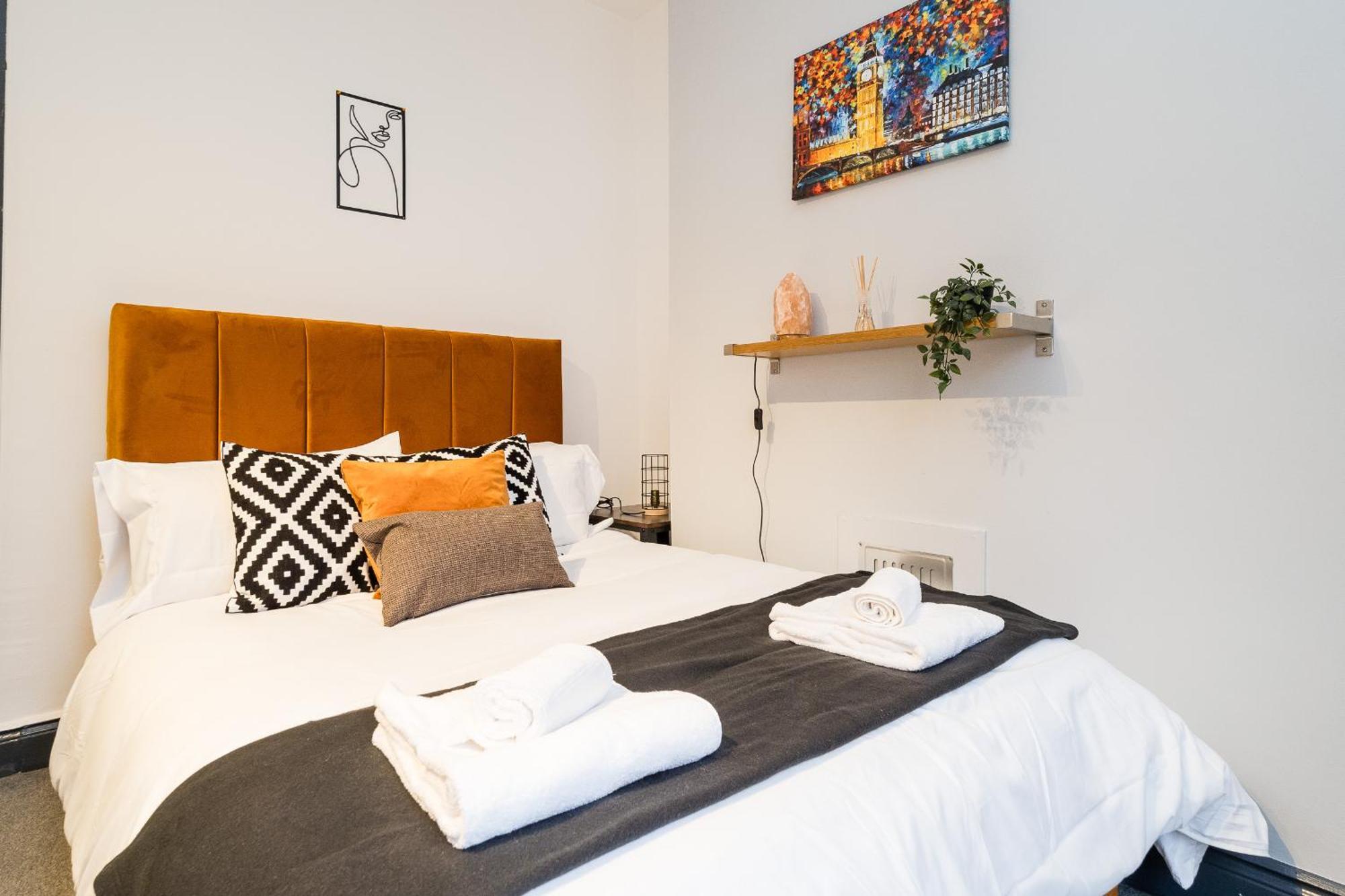 Spacious 6 Ensuite Bedroom House In Central London Exteriör bild