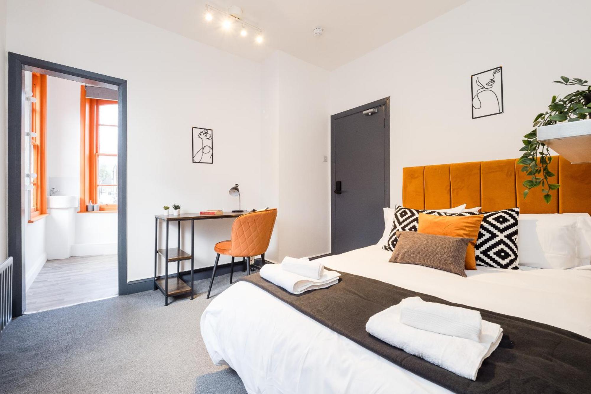 Spacious 6 Ensuite Bedroom House In Central London Exteriör bild