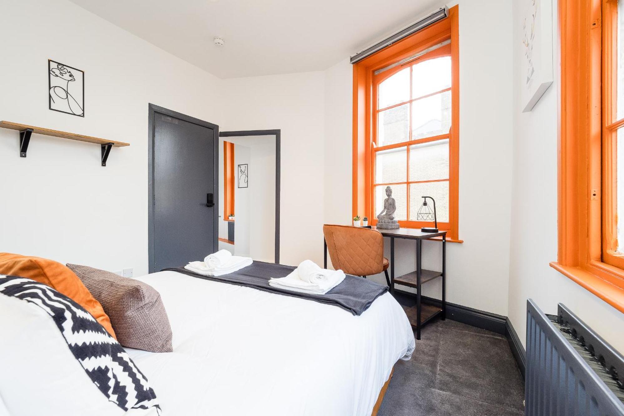 Spacious 6 Ensuite Bedroom House In Central London Exteriör bild