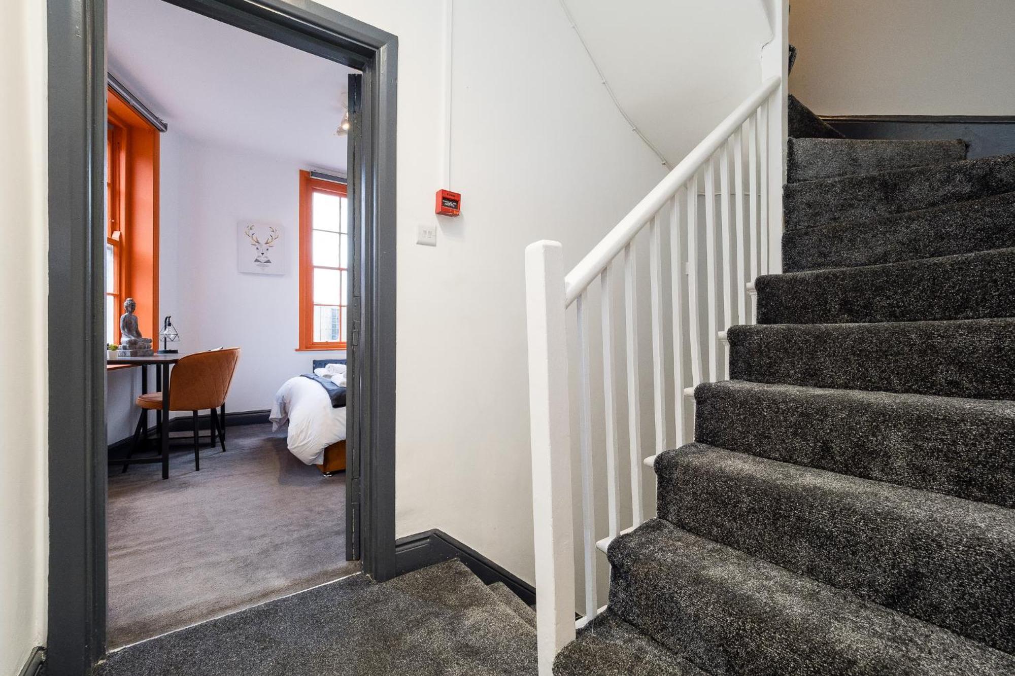 Spacious 6 Ensuite Bedroom House In Central London Exteriör bild