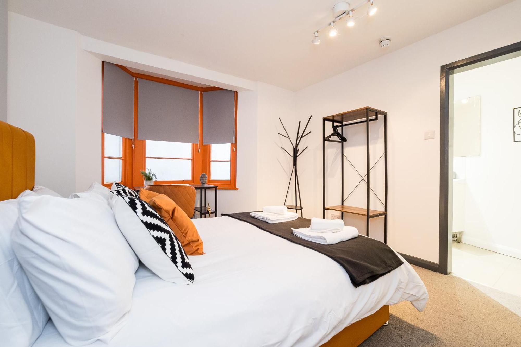 Spacious 6 Ensuite Bedroom House In Central London Exteriör bild